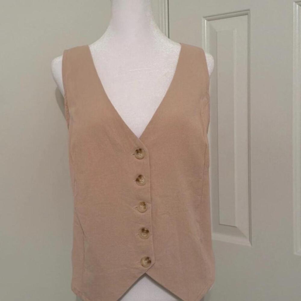 Emery Rose Vest